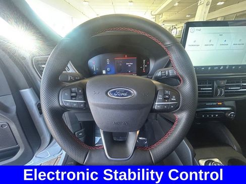 Used 2025 Ford Escape ST-Line w/ Tech Pack #1 image 16