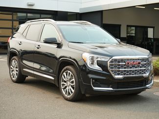 Used 2024 GMC Terrain Denali video 1