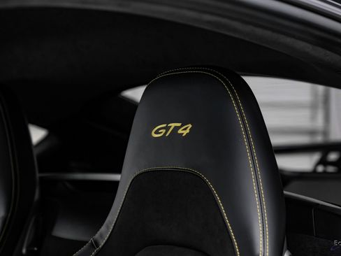 Used 2021 Porsche 718 Cayman GT4 RWD image 46