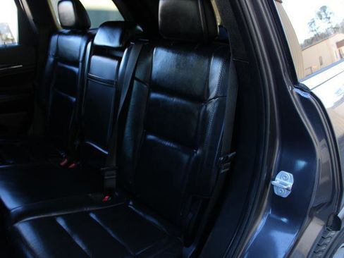 Used 2018 Jeep Grand Cherokee Limited RWD image 13