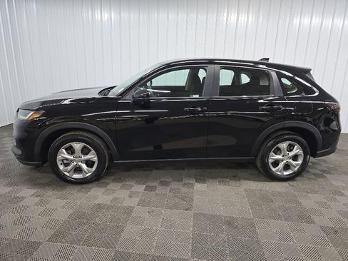Used 2023 Honda HR-V LX image 5