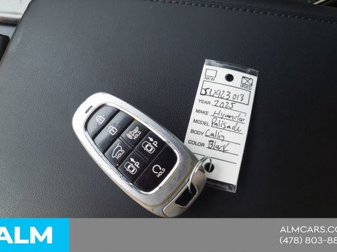 Used 2025 Hyundai Palisade Calligraphy AWD/4WD image 19