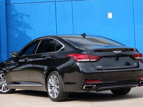Used 2018 Genesis G80 3.8 image 6