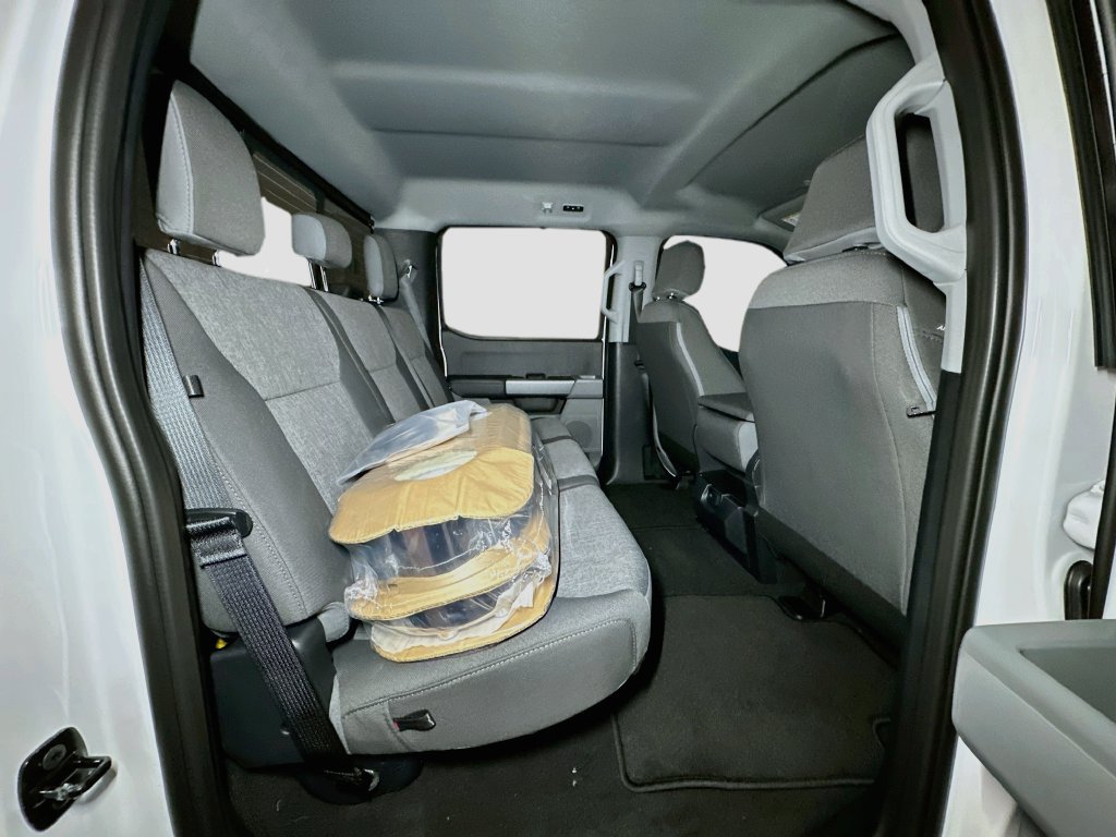 New 2027 Ford F350 XL w/ STX Appearance Package AWD/4WD image 32