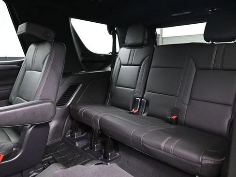 Used 2022 Chevrolet Tahoe RST w/ Luxury Package AWD/4WD image 26