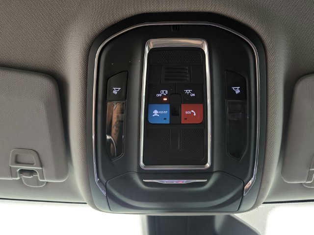 Used 2024 Jeep Grand Cherokee Laredo RWD image 28