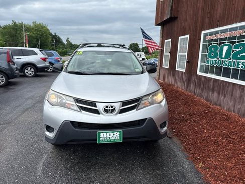 Used 2015 Toyota RAV4 LE AWD/4WD image 3