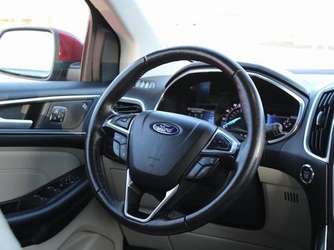 Used 2021 Ford Edge Titanium w/ Equipment Group 301A image 20