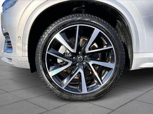 Certified 2024 Volvo XC90 B6 Plus image 11