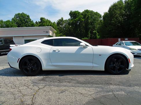 Used 2017 Chevrolet Camaro SS Coupe w/ 2SS RWD image 11