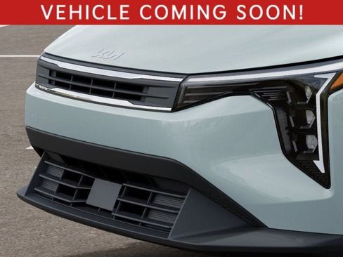 New 2026 Kia K4 FWD image 12