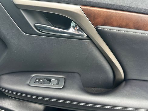 Used 2020 Lexus RX 350L Premium image 22