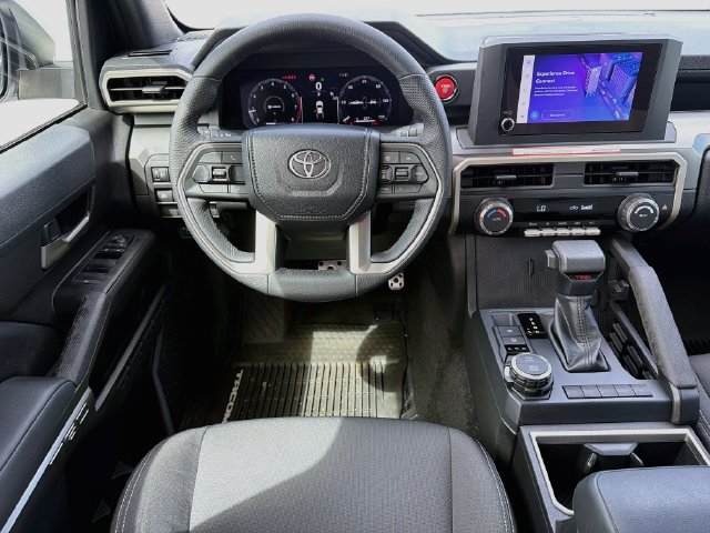 Used 2025 Toyota Tacoma TRD Sport AWD/4WD image 22