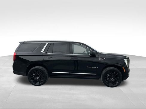 Used 2025 GMC Yukon Denali w/ Sun & Power Step Package AWD/4WD image 25