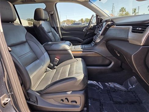 Used 2019 GMC Yukon XL Denali w/ Denali Ultimate Package image 24