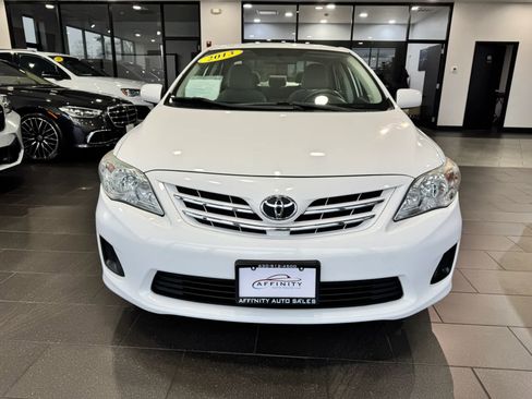 Used 2013 Toyota Corolla LE image 8