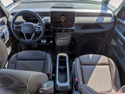 New 2025 Volkswagen ID. Buzz Pro S image 26