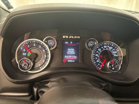 Used 2024 RAM 1500 Big Horn AWD/4WD image 15