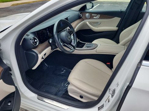 Used 2021 Mercedes-Benz E 350 4MATIC Sedan w/ Premium Package image 15