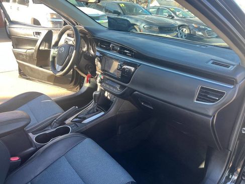 Used 2016 Toyota Corolla S image 18