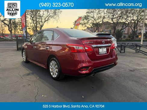 Used 2018 Nissan Sentra SR FWD image 6