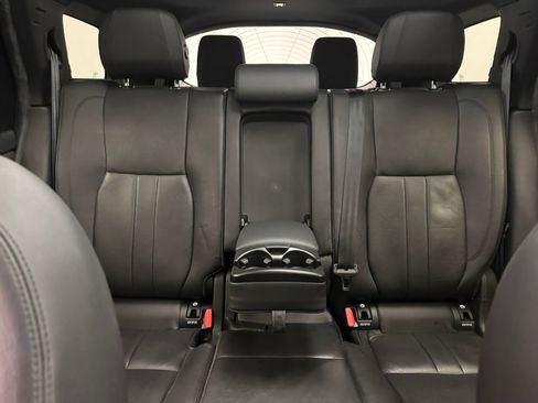 Used 2018 Land Rover Discovery Sport HSE image 43