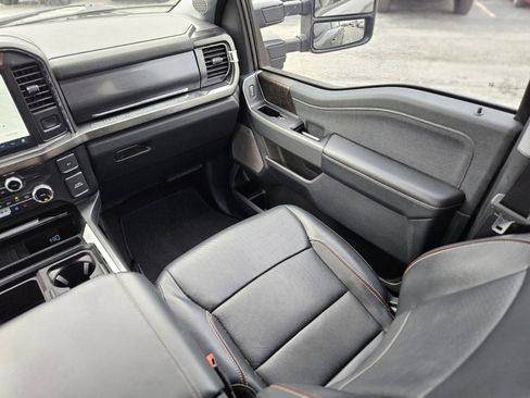 Certified 2023 Ford F250 Lariat image 17