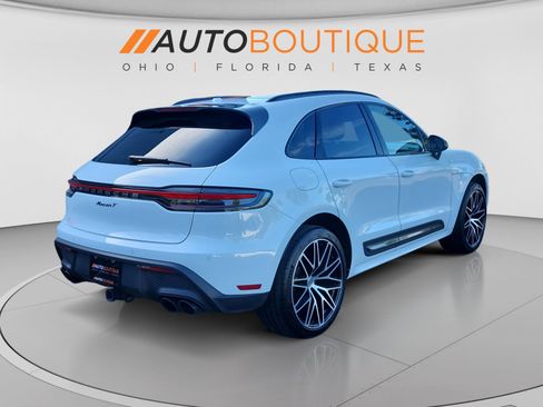 Used 2024 Porsche Macan AWD/4WD image 5