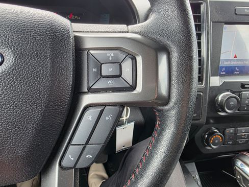 Used 2020 Ford F150 XLT w/ Equipment Group 302A Luxury AWD/4WD image 15