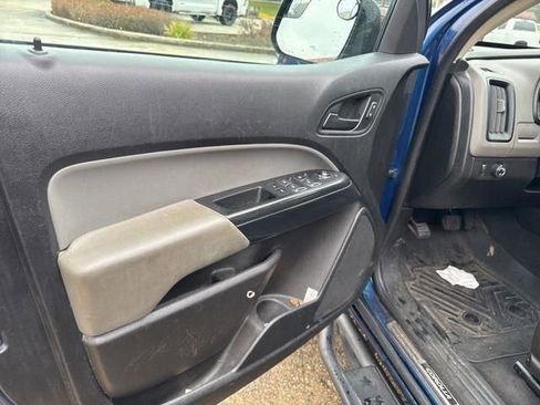 Used 2019 Chevrolet Colorado W/T w/ WT Convenience Package image 28