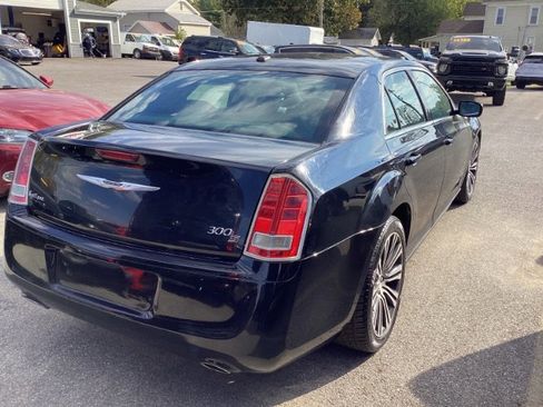 Used 2013 Chrysler 300 S image 3
