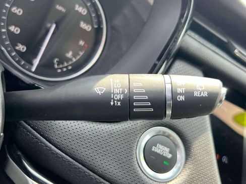 Used 2024 Cadillac XT6 Luxury w/ LPO, Floor Liner Package AWD/4WD image 24