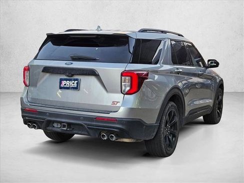 Used 2020 Ford Explorer ST w/ ST Street Pack image 5