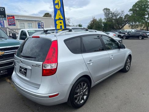 Used 2012 Hyundai Elantra w/ Preferred Pkg image 6