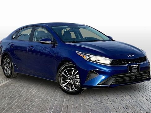 Certified 2024 Kia Forte LXS w/ LXS Technology Package image 11