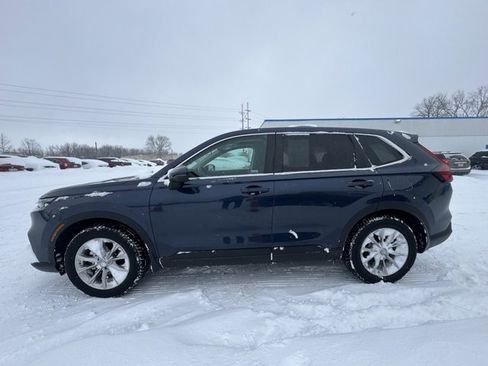 Used 2023 Honda CR-V EX image 5