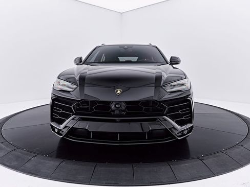 Used 2022 Lamborghini Urus AWD/4WD image 18