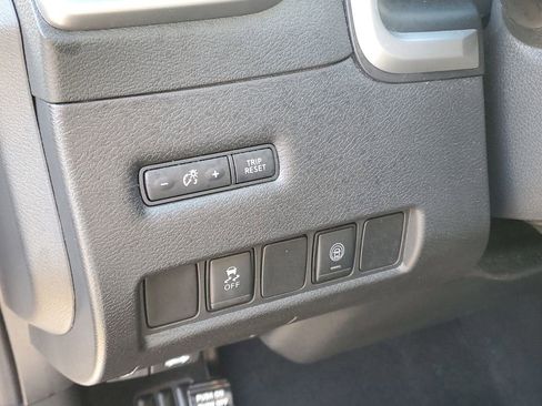 Used 2021 Nissan Murano SV image 13