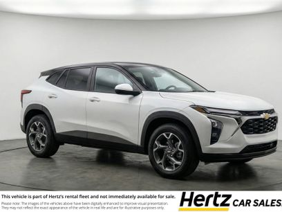 Used 2025 Chevrolet Trax LT