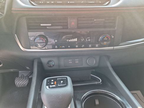 Used 2025 Nissan Rogue SV w/ Rock Creek Premium Package AWD/4WD image 25