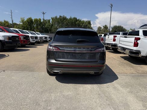 Used 2020 Lincoln Nautilus Reserve FWD image 41