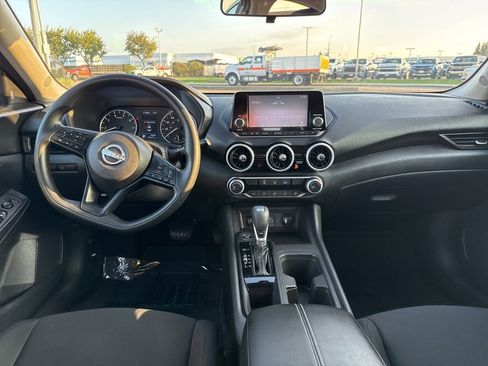 Used 2024 Nissan Sentra S image 23