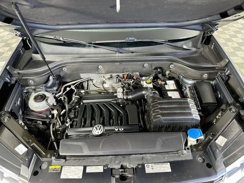 Used 2018 Volkswagen Atlas SE FWD image 38