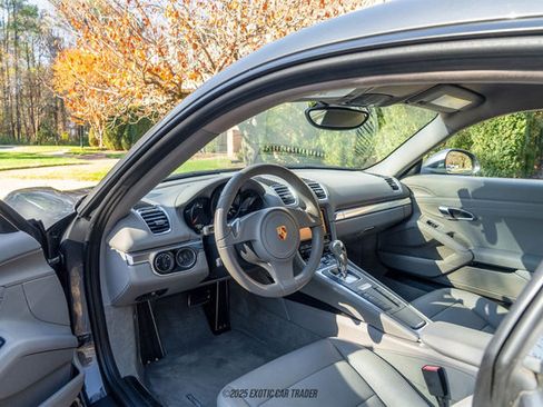 Used 2014 Porsche Cayman image 30