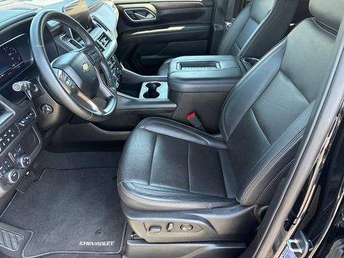 Used 2023 Chevrolet Tahoe High Country w/ Premium Package 2 AWD/4WD image 10