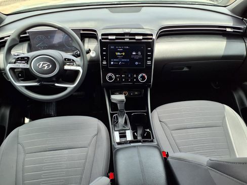 Used 2023 Hyundai Santa Cruz SEL w/ Activity Package FWD image 5