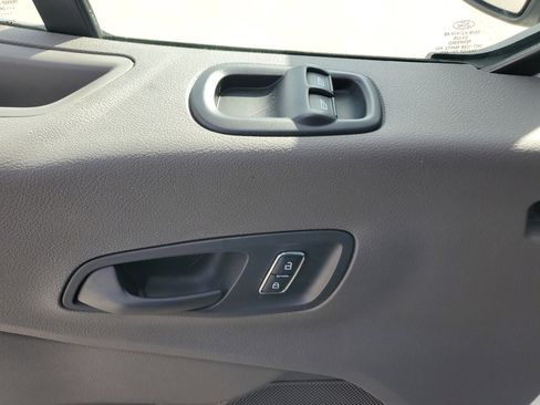 Used 2024 Ford Transit 250 Low Roof w/ Exterior Upgrade Package image 26