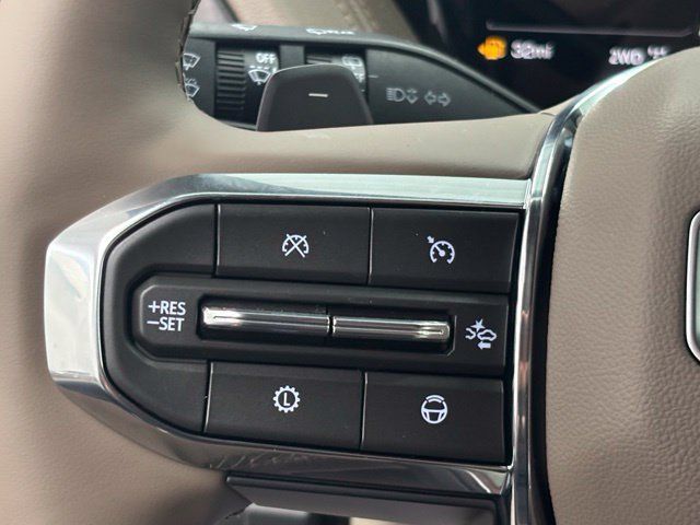 New 2026 GMC Yukon Denali w/ Denali Reserve Package AWD/4WD image 28