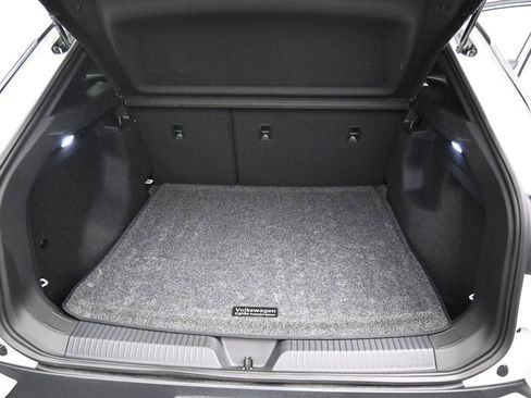 Used 2023 Volkswagen ID.4 Pro RWD image 18