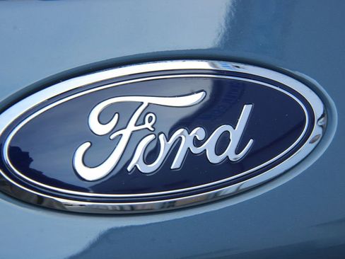 Used 2024 Ford Escape Platinum image 11